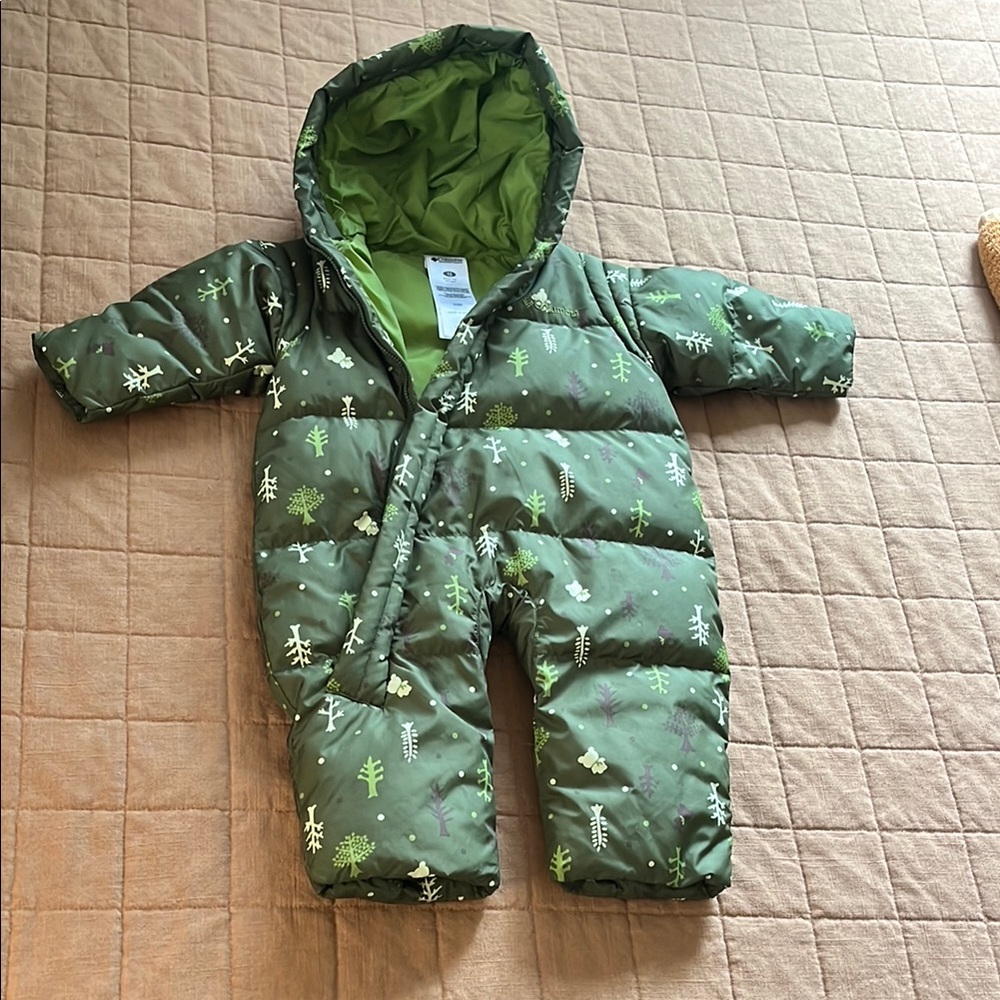 Columbia infant snowsuit/bunting EXCELLENT condition